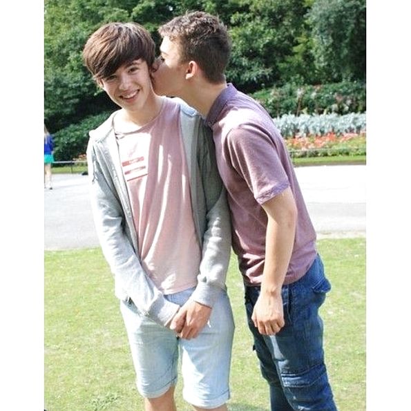 Gay Teen Kiss