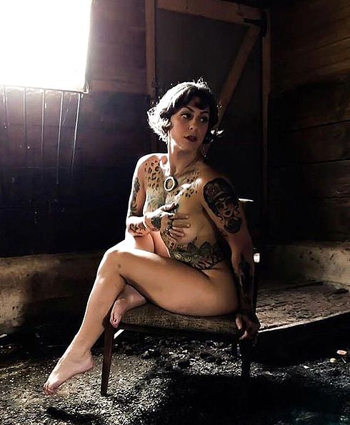 Sexy Pics Of Danielle Colby Cushman