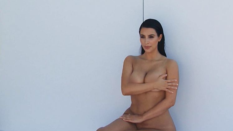 Kim Kardashian Pussy Pics On Blogspots