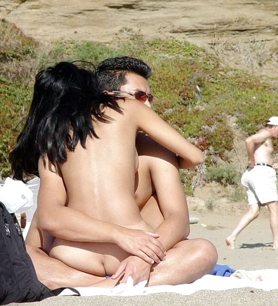 Beach Couple Sex Voyeur